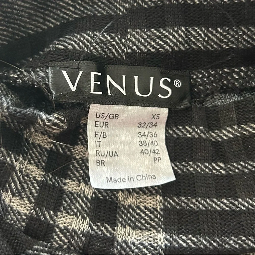 Venus Plaid Bodycon Maxi Dress - Picture 8 of 11